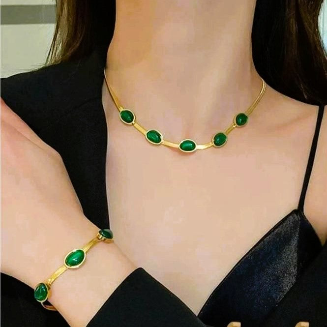 Jewelry & Accessories